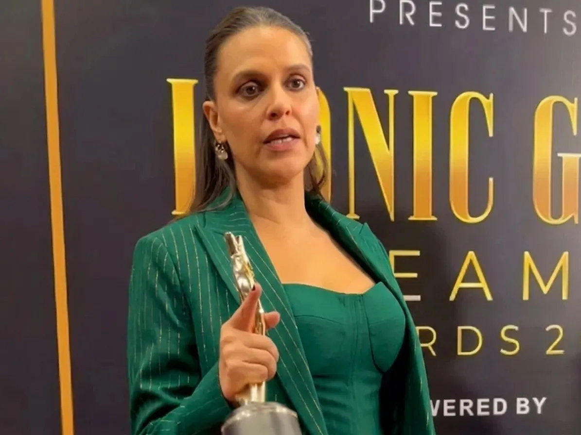 Neha Dhupia openly expresses anger over paparazzi's rudeness