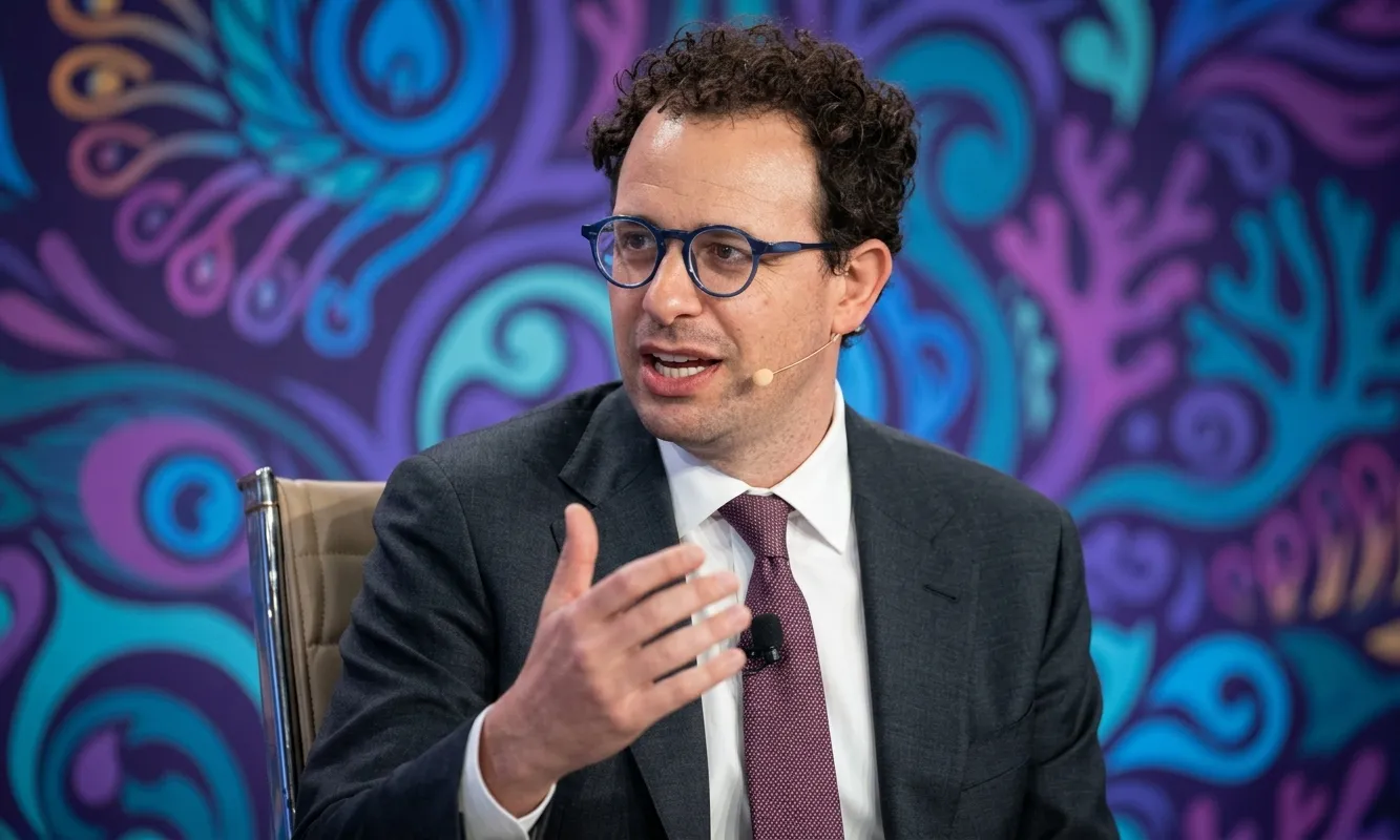 Demand to slow down AI, debate intensifies among technology experts